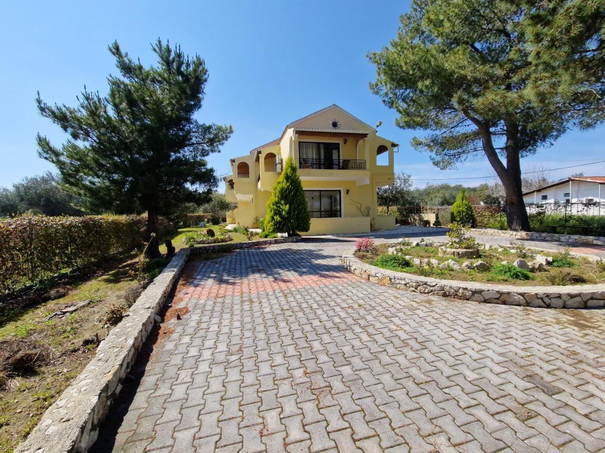 Alexandra 10 * Lefkimmi (Corfu)